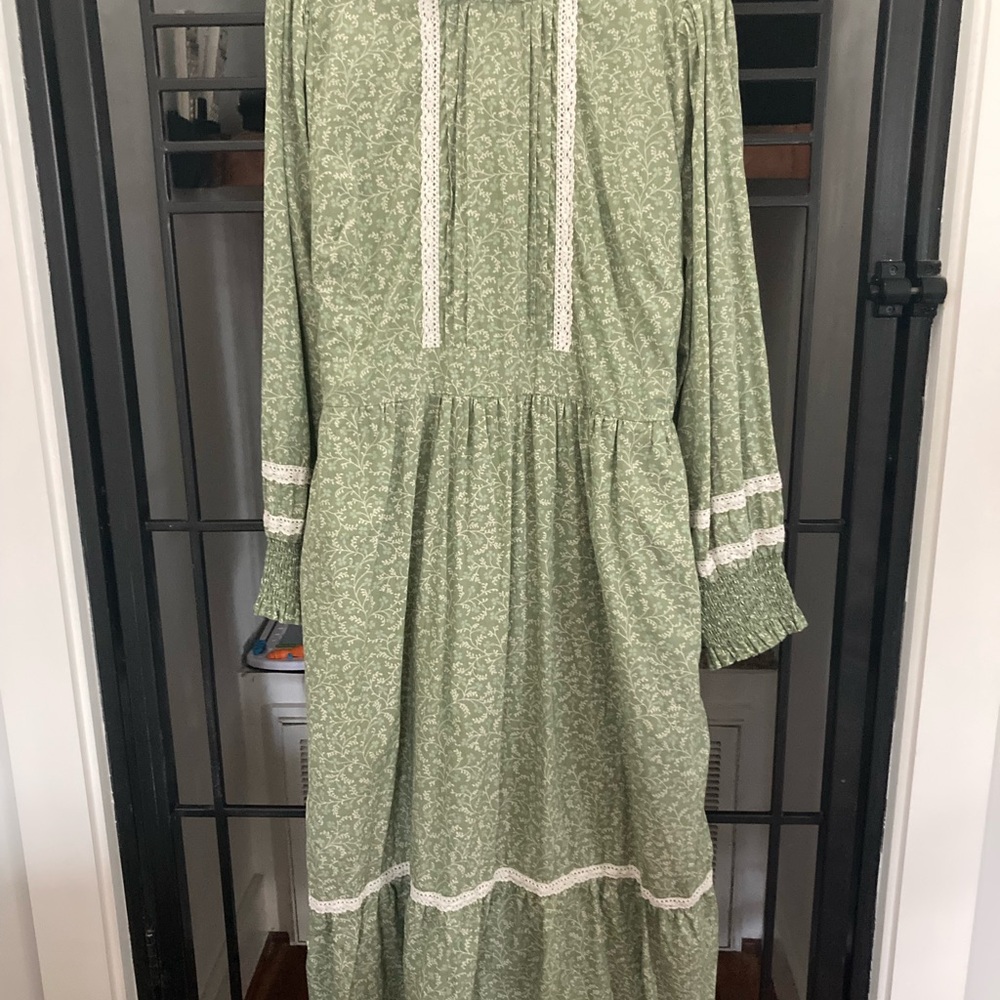 Laura Ashley x Joanie Avalon Prairie Style Dress Green